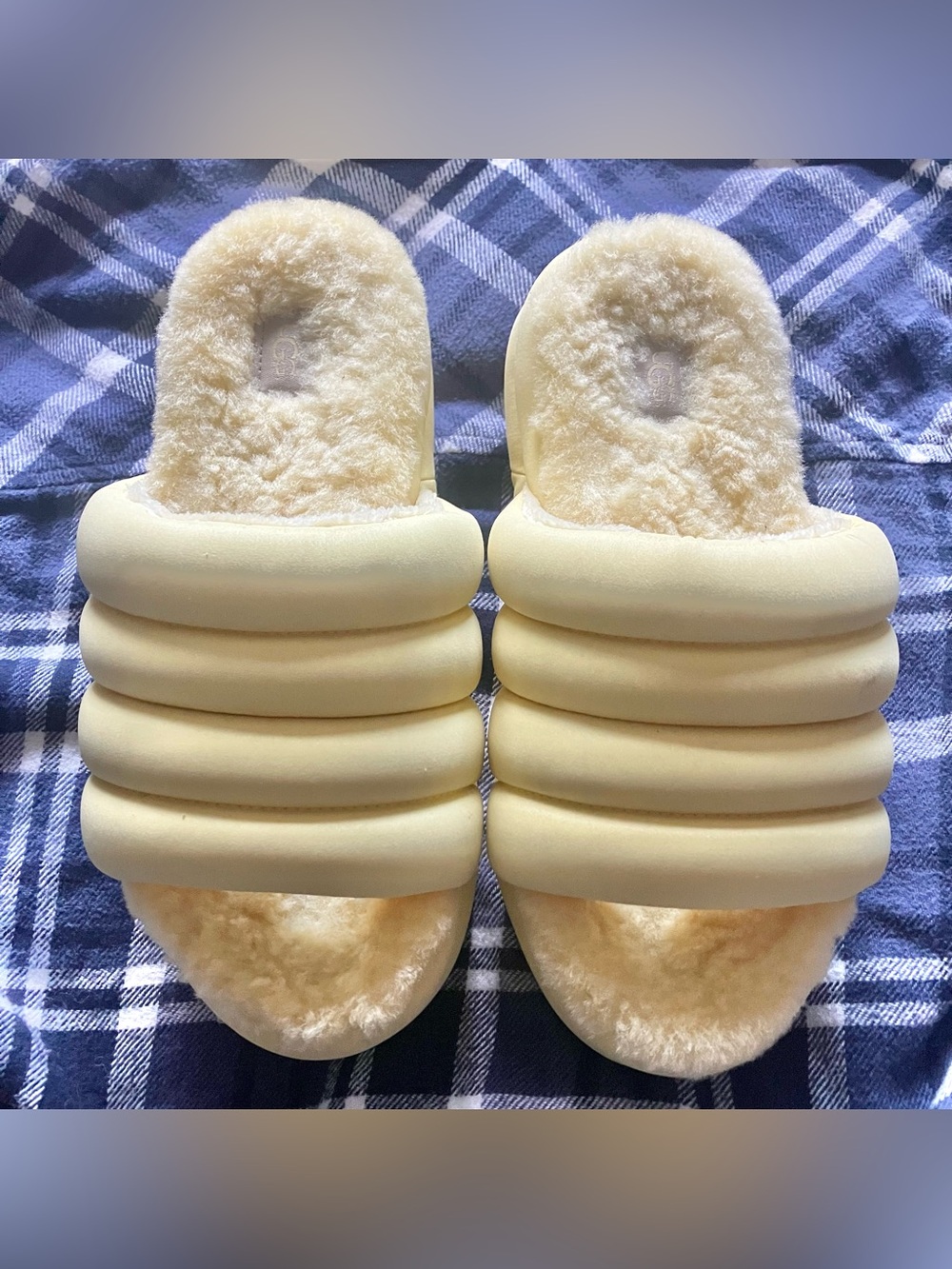 UGG women’s sheepskin maxi slide